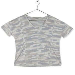 Lucky Brand Camo Tee size medium Gray tones V neck short sleeve